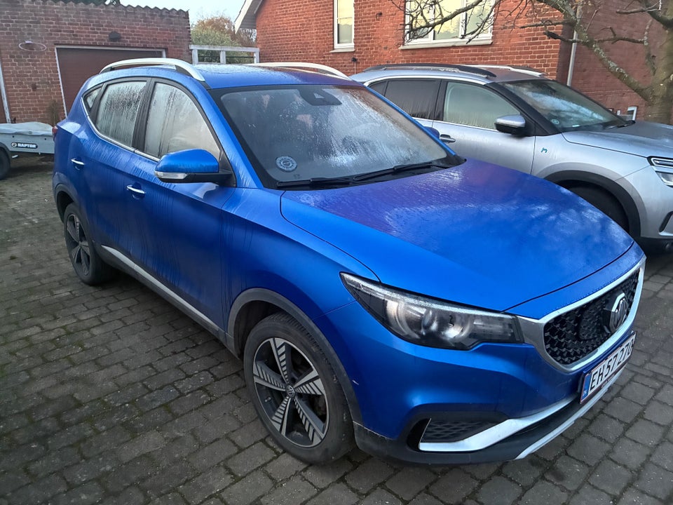 MG ZS EV Luxury 5d