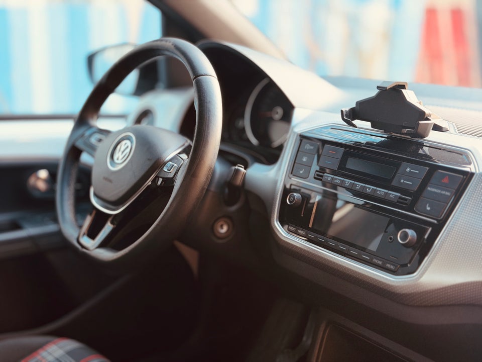 VW Up! 1,0 TSi 90 High Up! BMT 5d