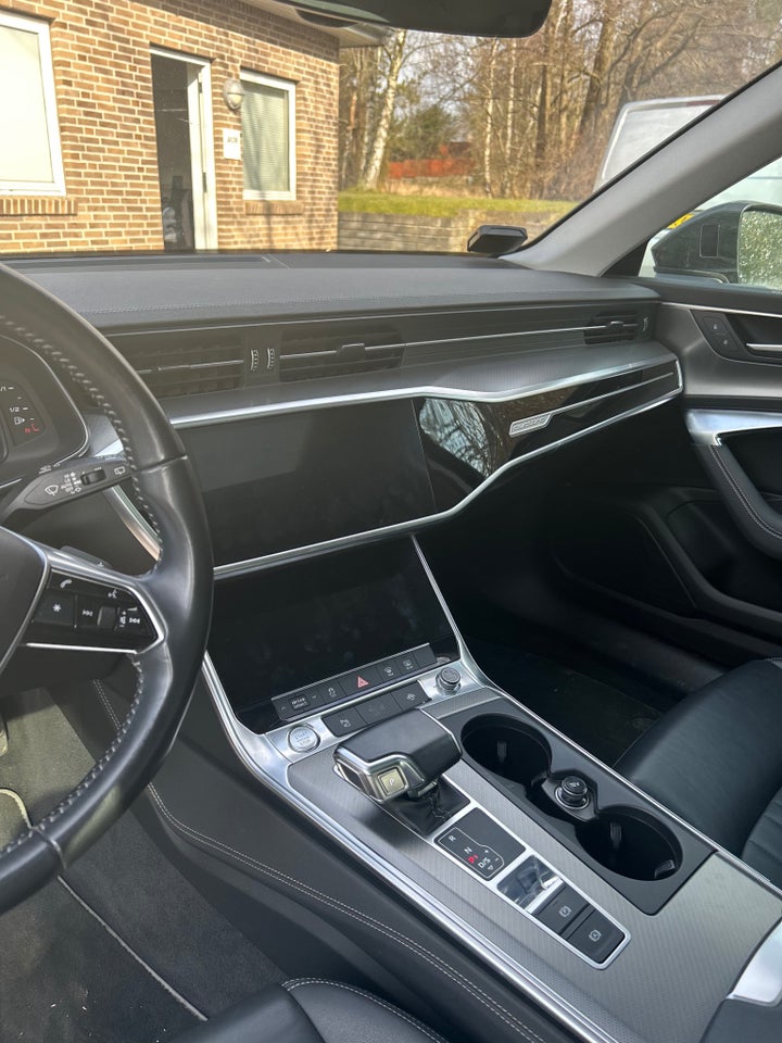 Audi A6 45 TDi Avant quattro Tiptr. 5d