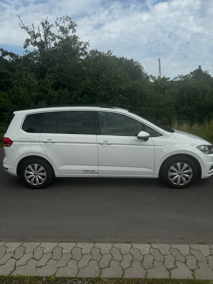 VW Touran 1,6 TDi 115 Comfortline DSG Van 5d