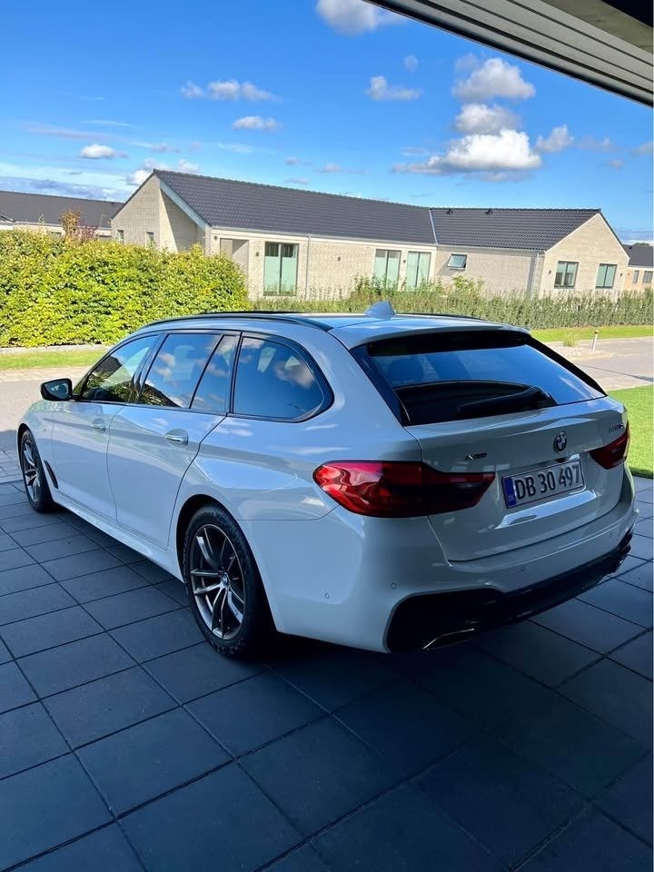 BMW 530d 3,0 Touring M-Sport xDrive aut. 5d