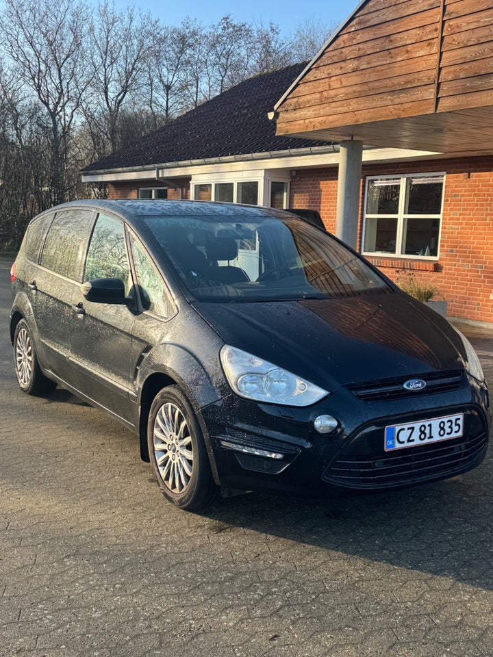 Ford S-MAX 2,0 TDCi 163 Titanium 7prs 5d