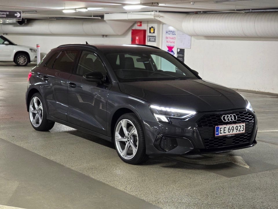 Audi A3 45 TFSi e S-line Sportback S-tr. 5d