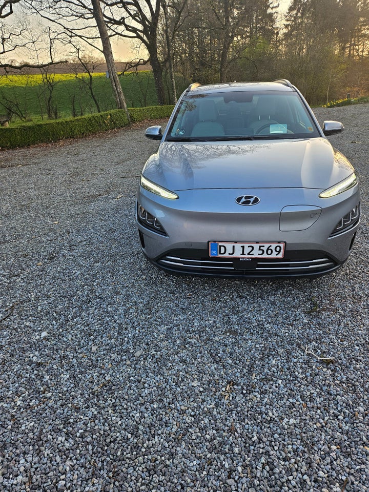 Hyundai Kona 64 EV Advanced Premium 5d