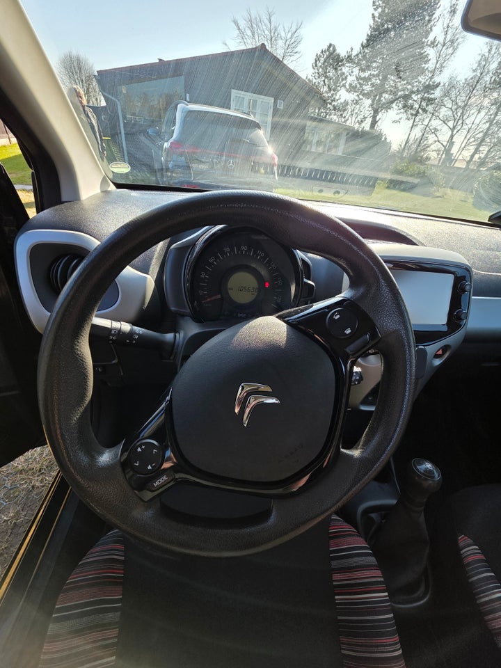 Citroën C1 1,2 PureTech Iconic 5d