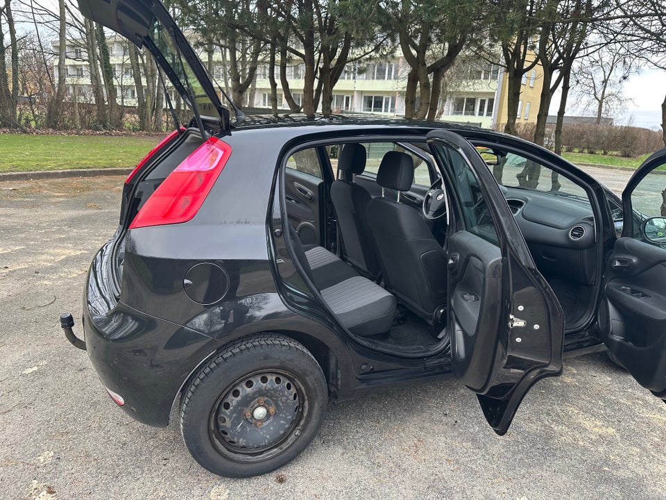 Fiat Punto 0,9 TwinAir 100 Easy 5d