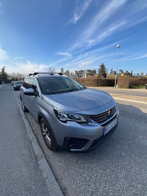 Peugeot 5008 1,2 e-THP 130 Style 7prs 5d