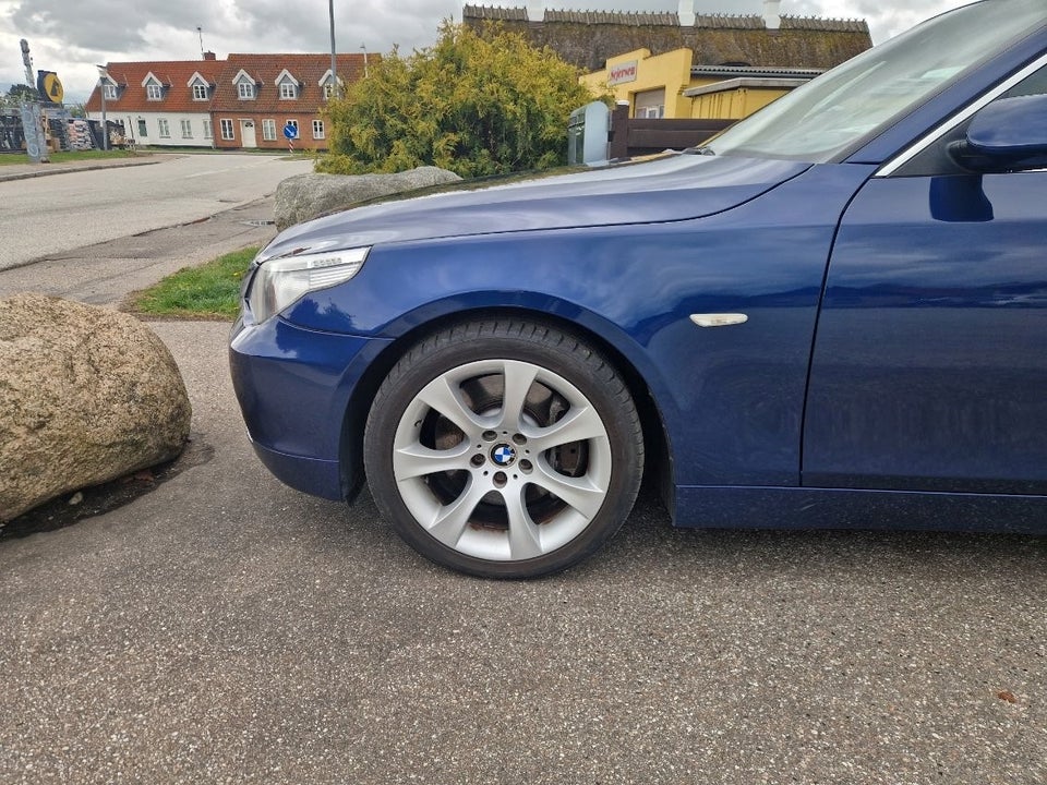 BMW 545i 4,4 aut. 4d
