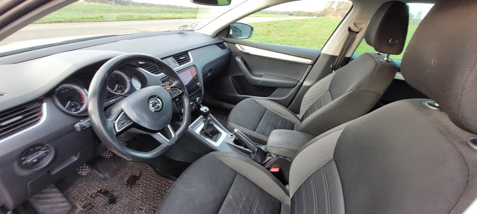 Skoda Octavia 1,0 TSi 115 Ambition Combi 5d