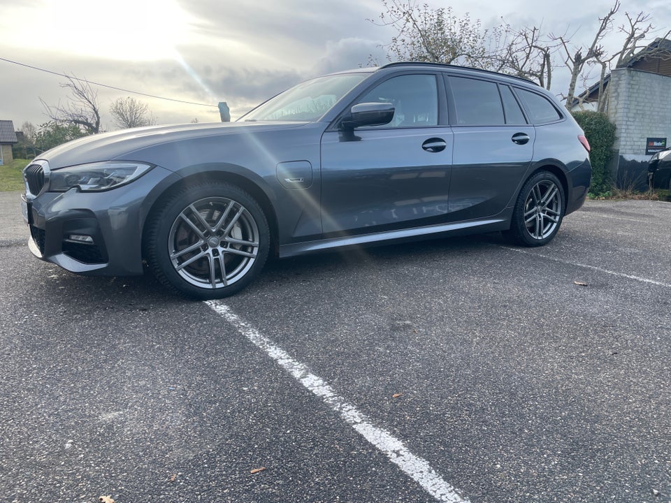BMW 330e 2,0 Touring M-Sport+ aut. 5d