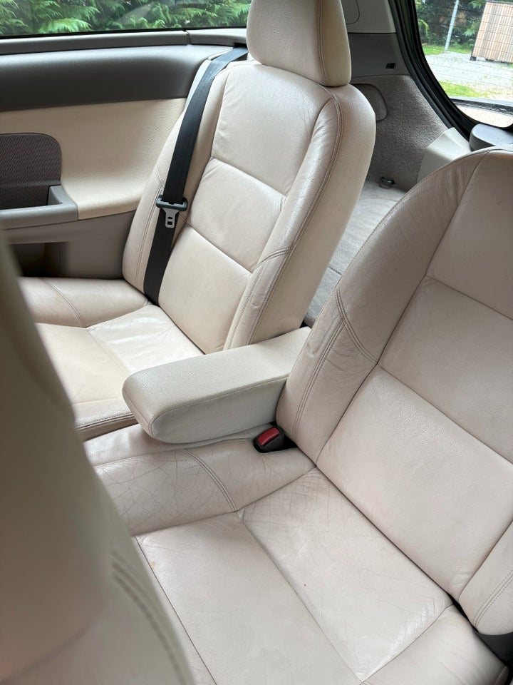 Volvo C30 1,8 Kinetic 3d