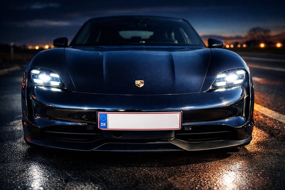 Porsche Taycan 4S 4d