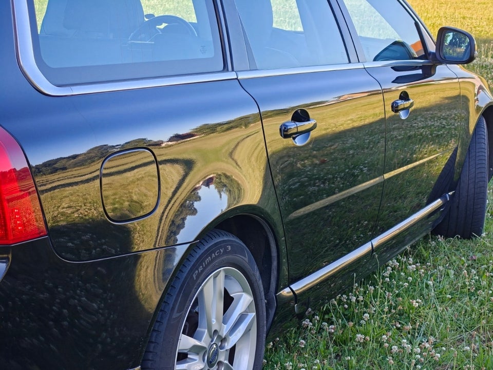 Volvo V70 2,0 D4 163 Summum aut. 5d