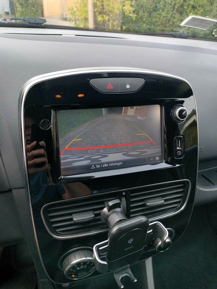 Renault Clio IV 0,9 TCe 90 Limited Sport Tourer 5d