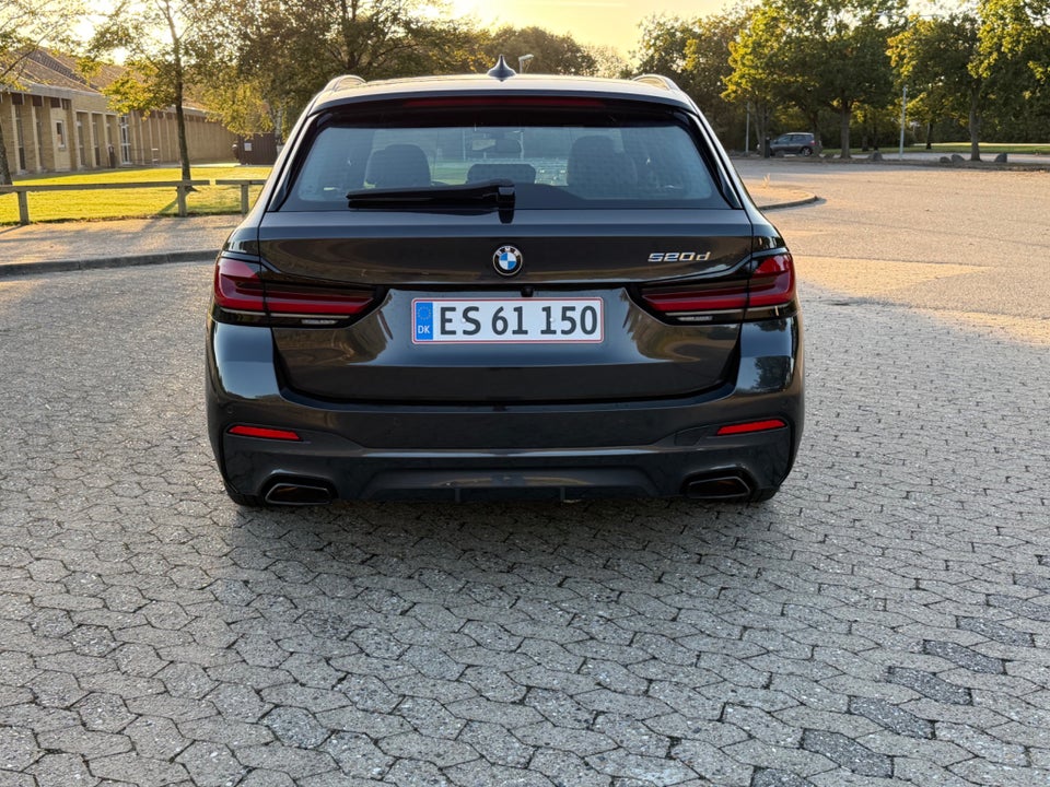 BMW 520d 2,0 Touring M-Sport aut. 5d