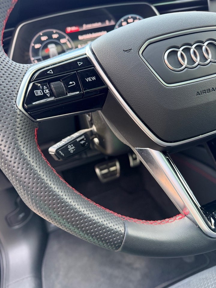 Audi Q8 e-tron 55 S-line Sportback quattro 5d