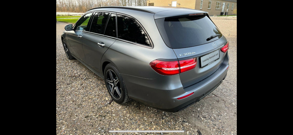 Mercedes E300 de 2,0 AMG Line Night Edition stc. aut. 5d