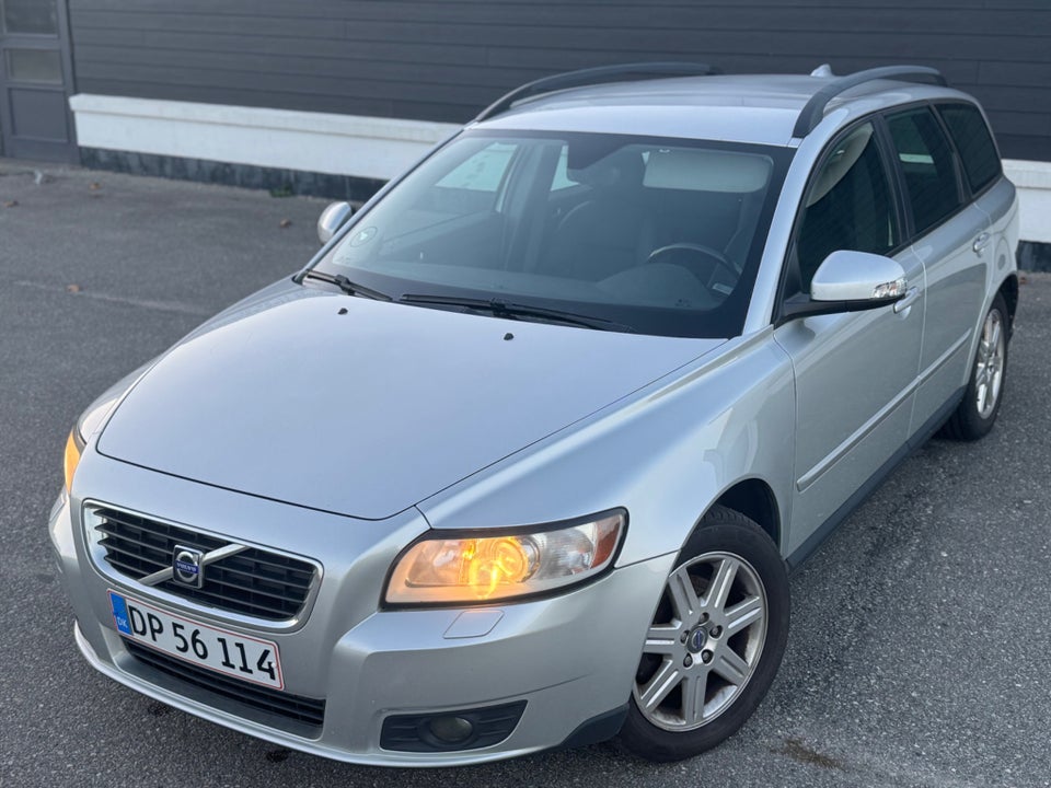 Volvo V50 1,6 D2 115 Momentum DRIVe 5d