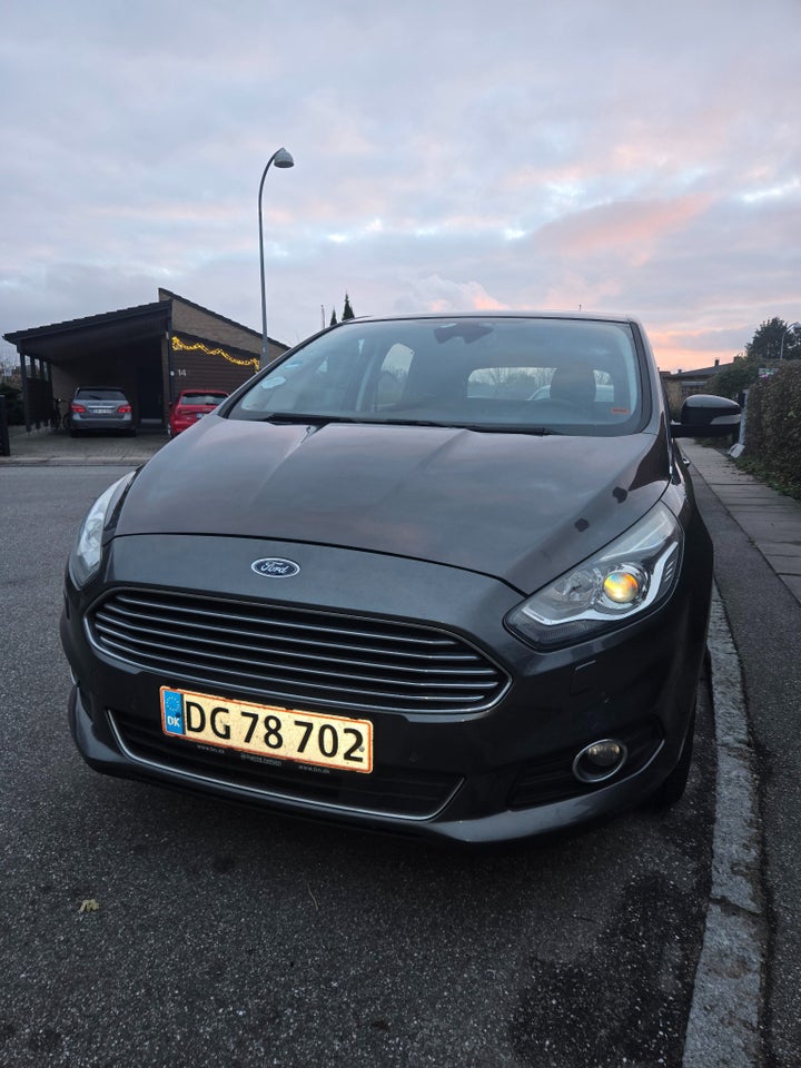 Ford S-MAX 1,5 SCTi 160 Titanium 7prs 5d