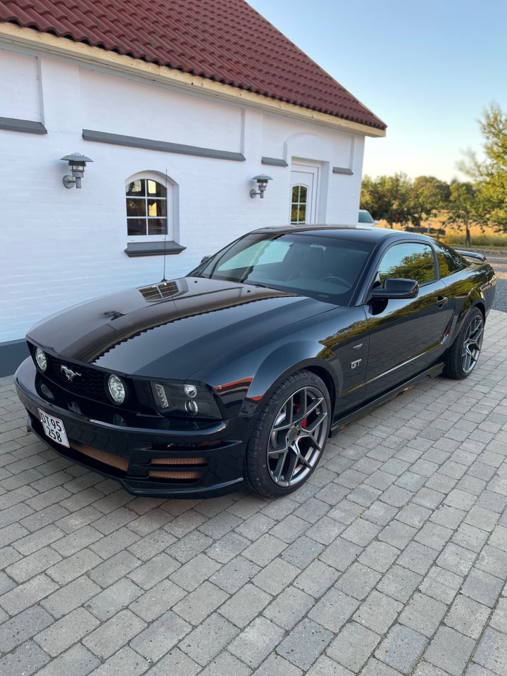 Ford Mustang 4,6 GT Coupé aut. 2d
