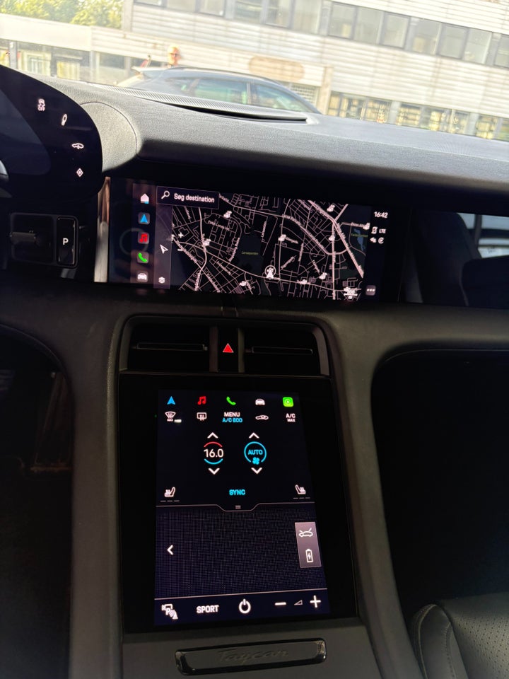 Porsche Taycan 4 Performance+ Cross Turismo 5d