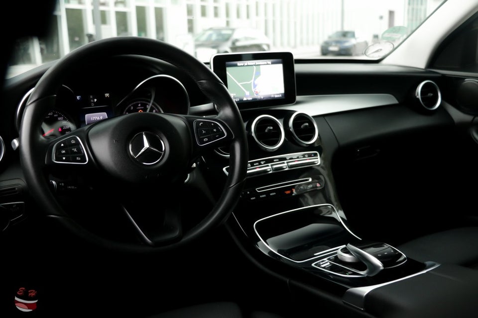 Mercedes C200 2,0 Business stc. aut. 5d