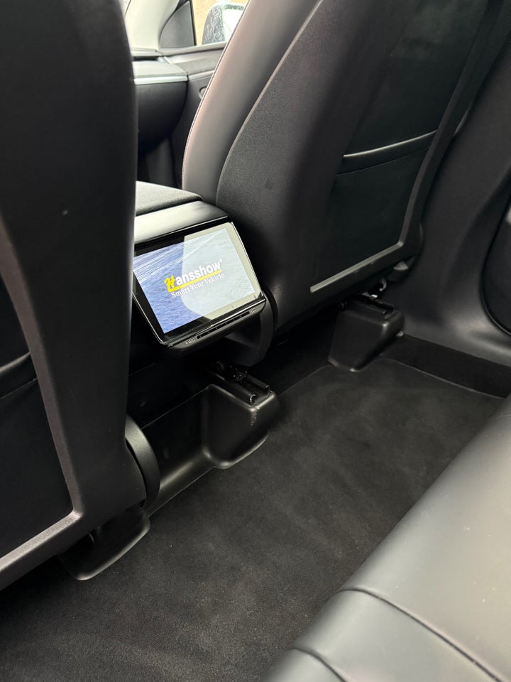 Tesla Model Y Long Range AWD 5d