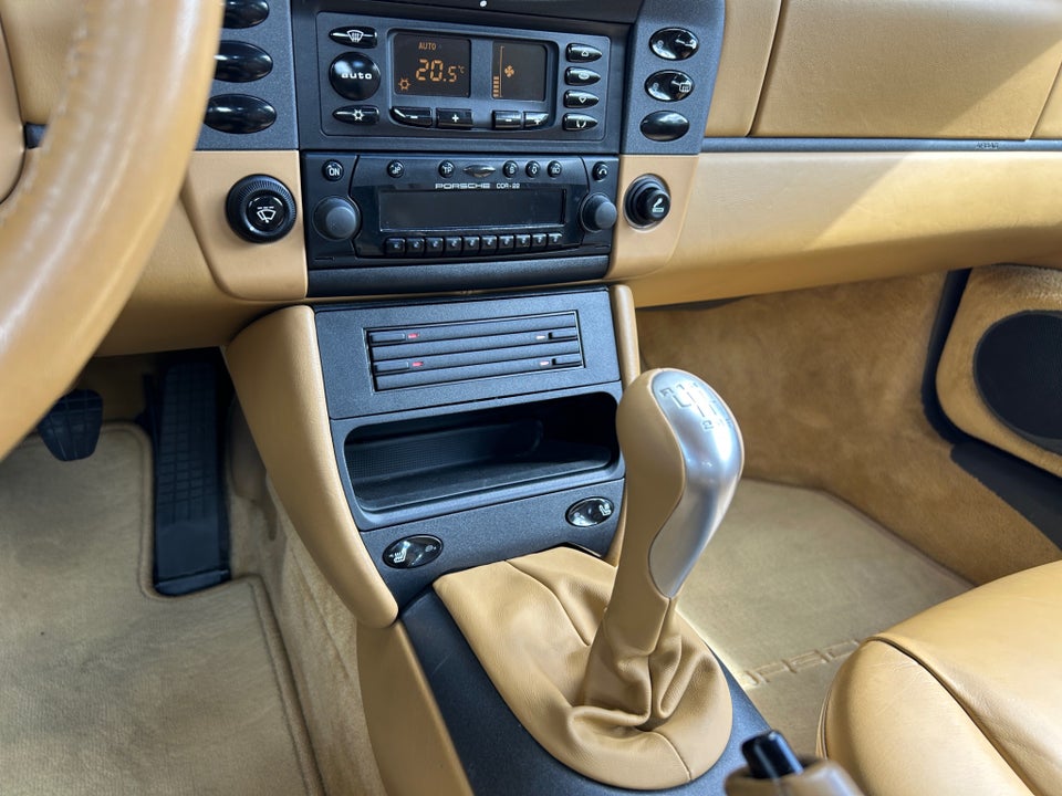 Porsche 911 Carrera 3,4 Coupé 2d