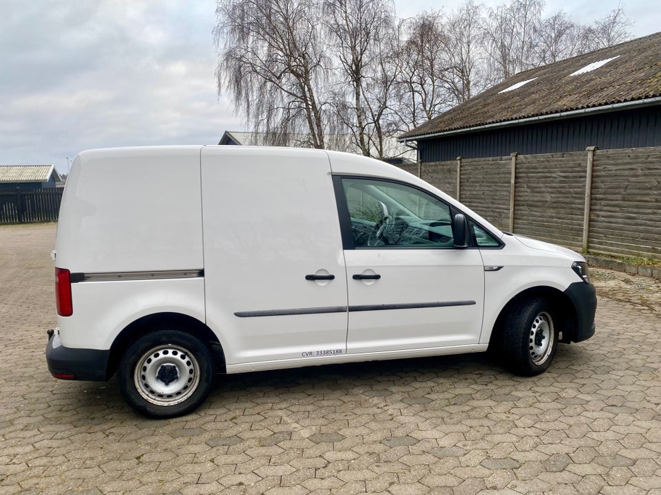 VW Caddy 2,0 TDi 75 BMT Van 4d