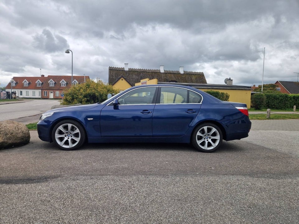 BMW 545i 4,4 aut. 4d