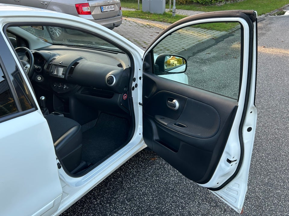 Nissan Note 1,4 Acenta Connect 5d