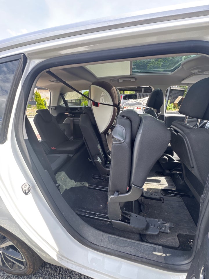 Citroën Grand C4 SpaceTourer 1,5 BlueHDi 130 Executive EAT8 7prs 5d
