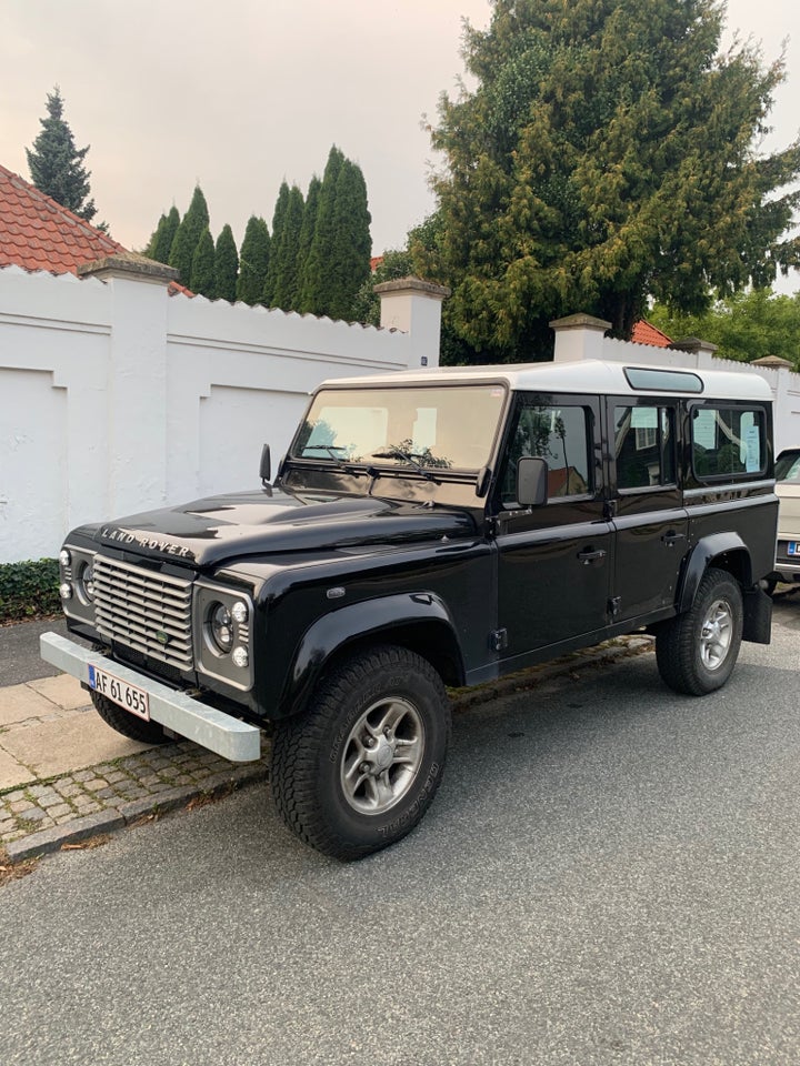 Land Rover Defender 110 2,4 TD4 5d