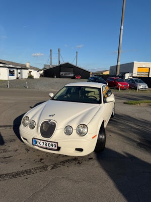 Jaguar S-Type 3,0 V6 Business aut. 4d