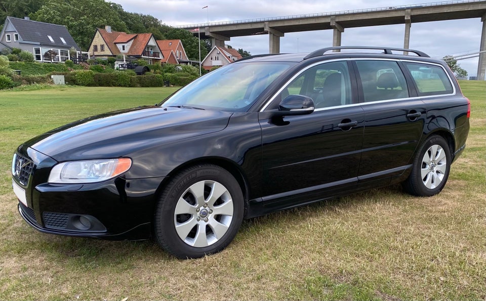 Volvo V70 2,0 D3 136 Kinetic 5d