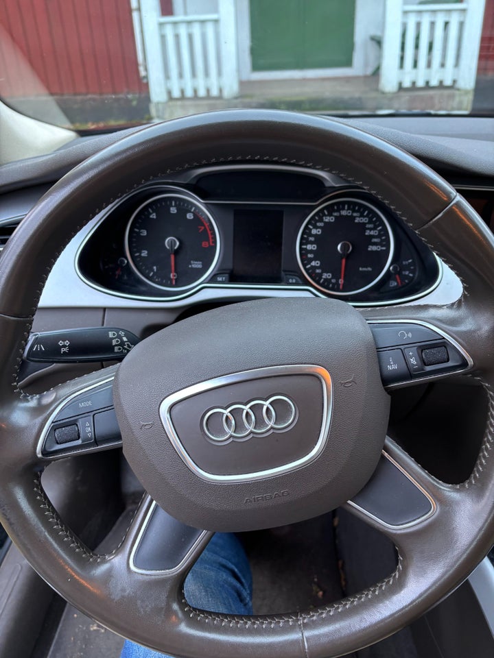 Audi A4 1,8 TFSi 120 S-line Avant 5d