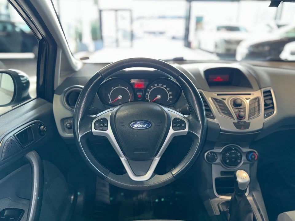 Ford Fiesta 1,6 TDCi 90 ECO 5d