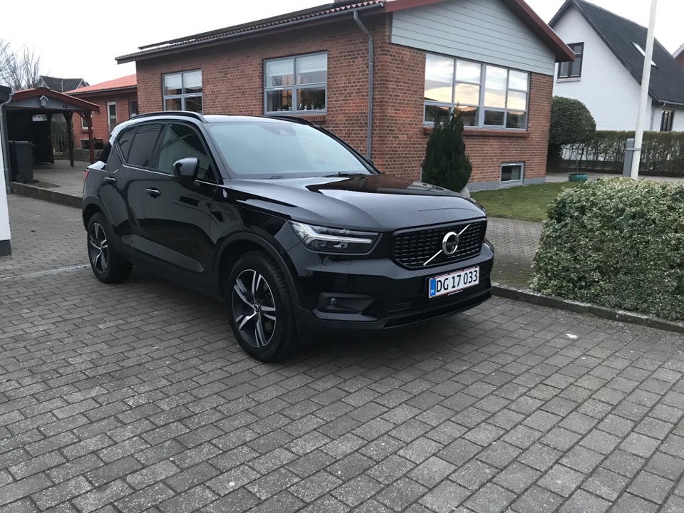 Volvo XC40 2,0 T4 190 R-Design aut. 5d