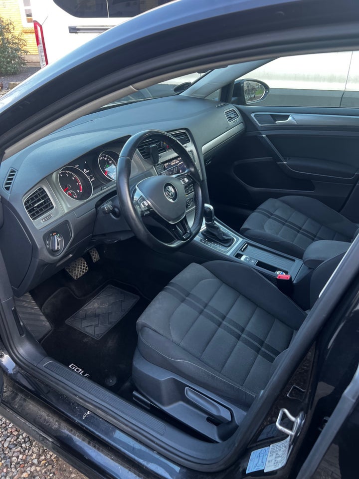 VW Golf VII 1,4 TSi 140 R-line Variant DSG 5d