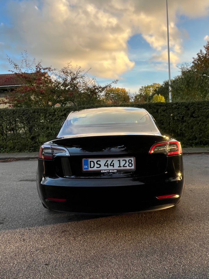 Tesla Model 3 Performance AWD 4d