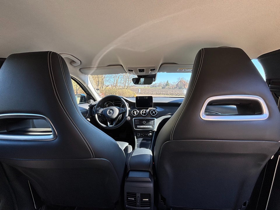 Mercedes GLA200 1,6 AMG Line aut. 5d