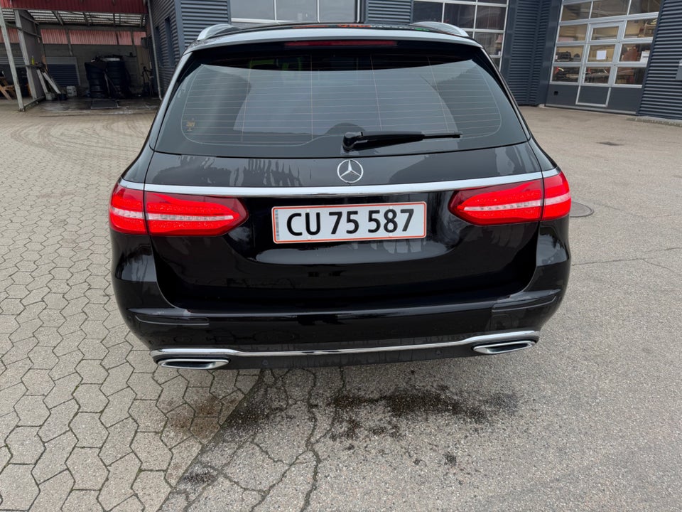 Mercedes E220 d 2,0 Avantgarde stc. aut. 5d