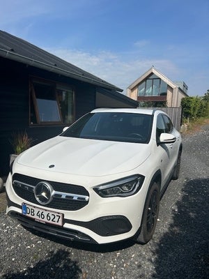 Mercedes GLA250 e 1,3 Progressive aut. 5d