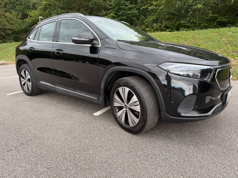 Mercedes EQA250 Progressive 5d