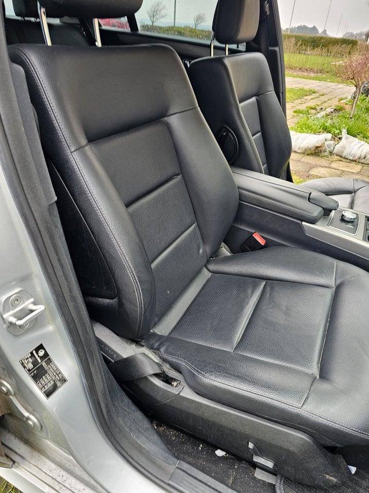 Mercedes E220 2,2 CDi Avantgarde stc. aut. 5d