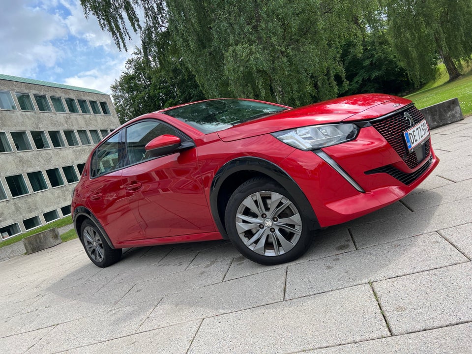 Peugeot e-208 50 Allure 5d