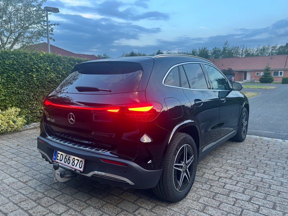 Mercedes EQA250 AMG Line 5d
