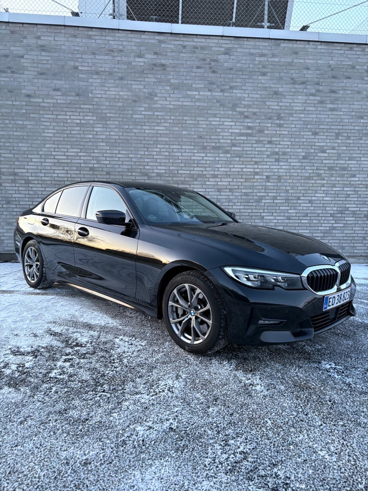 BMW 330i 2,0 Sport Line aut. 4d