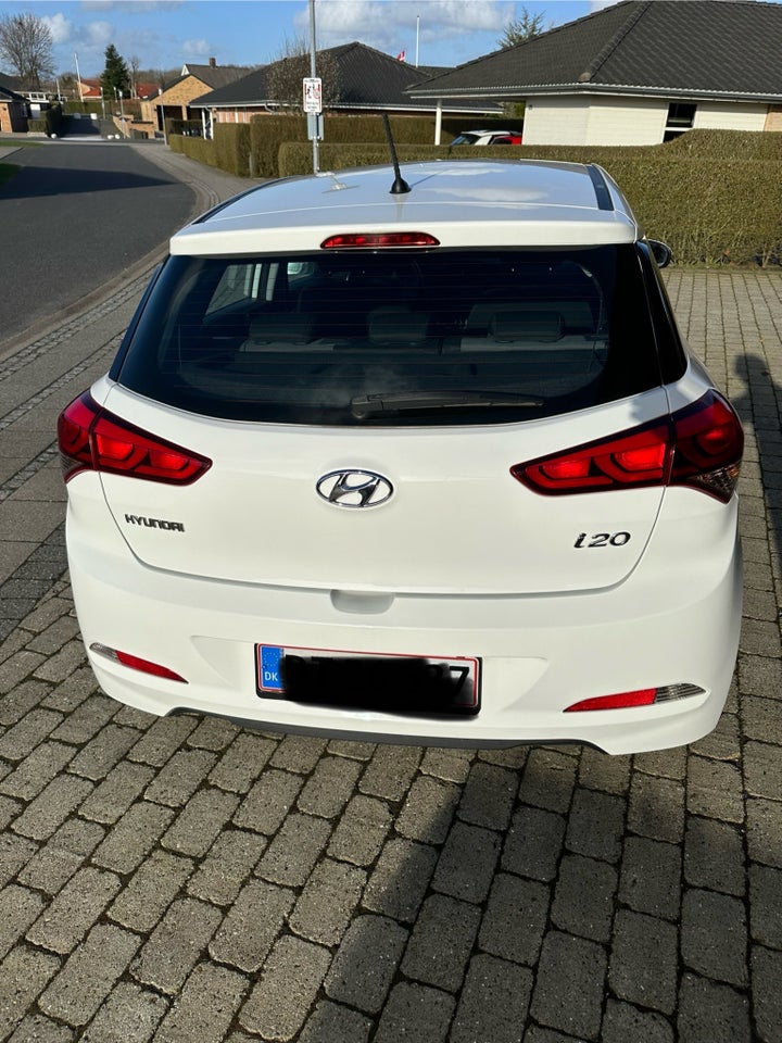 Hyundai i20 1,0 T-GDi Spring 5d