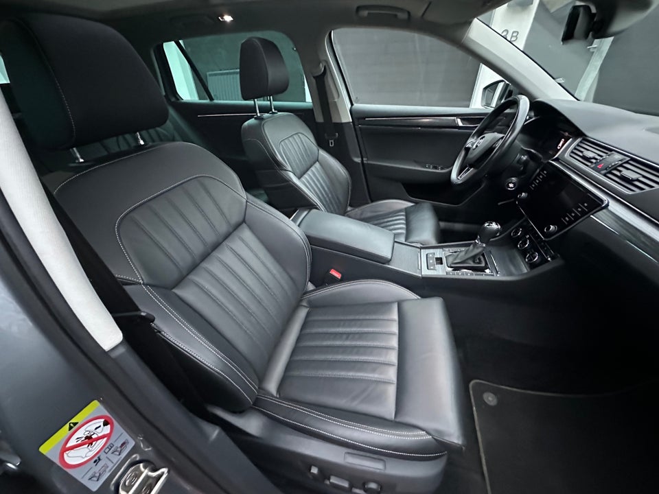 Skoda Superb 2,0 TSi 190 Business Executive Combi DSG 5d
